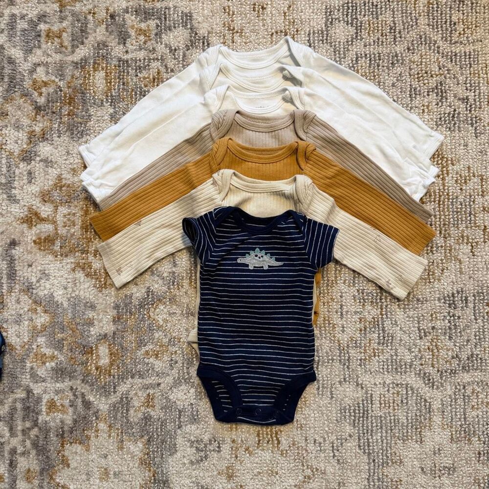 Carter’s & Cloud Island Lot of 7 Bodysuits